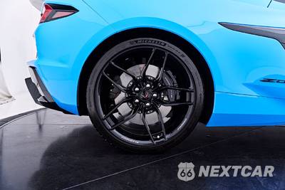 2025 Chevrolet Corvette Z06 Coupe 3LZ - zdjęcie 43 z 90 - miniatura
