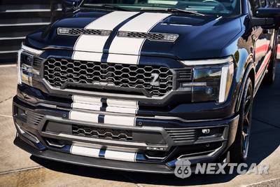 2025 Ford F-150 Lariat Crew Cab Short Bed - zdjęcie 5 z 98 - miniatura