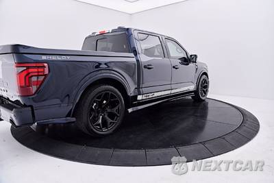 2025 Ford F-150 Lariat Crew Cab Short Bed - zdjęcie 14 z 98 - miniatura