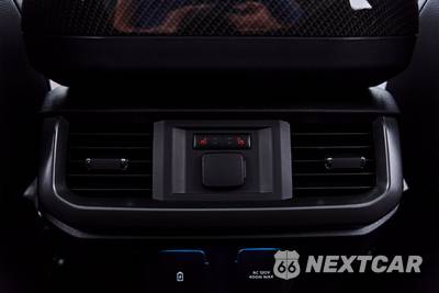 2025 Ford F-150 Lariat Crew Cab Short Bed - zdjęcie 64 z 98 - miniatura