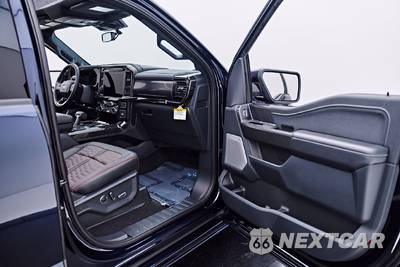 2025 Ford F-150 Lariat Crew Cab Short Bed - zdjęcie 39 z 98 - miniatura