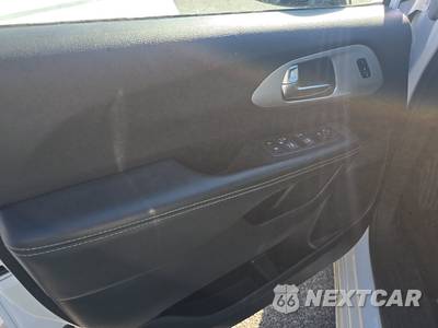 2025 Chrysler Pacifica Limited 121.6" WB - zdjęcie 15 z 37 - miniatura
