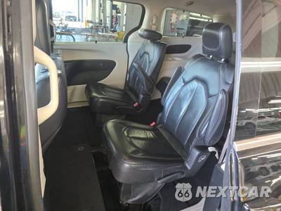 2022 Chrysler Pacifica Touring L 121.6" WB - zdjęcie 13 z 42 - miniatura