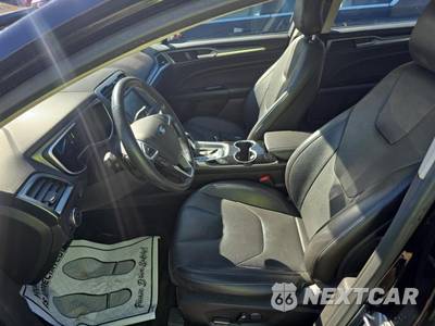 2016 Ford Fusion Titanium - zdjęcie 13 z 21 - miniatura
