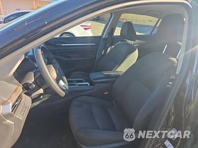 2023 Nissan Altima SV - zdjęcie 13 z 21 - miniatura