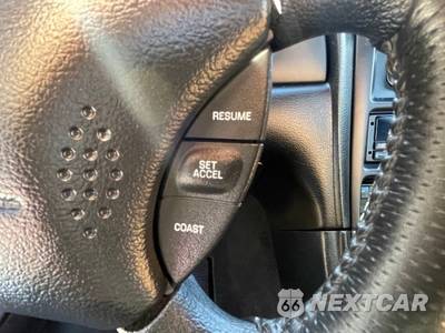 1996 Ford Mustang SVT Cobra Coupe - zdjęcie 39 z 50 - miniatura