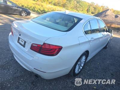 2013 BMW 5 Series Sedan 535i xDrive - zdjęcie 4 z 21 - miniatura