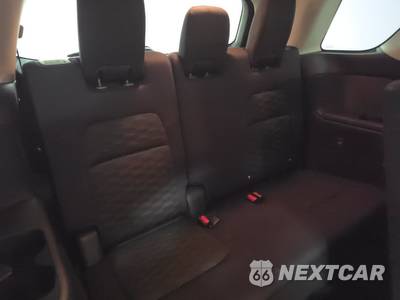 2024 Nissan Pathfinder SV - zdjęcie 6 z 21 - miniatura