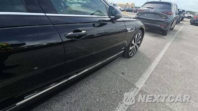 2022 Bentley Flying Spur V8 - zdjęcie 32 z 37 - miniatura