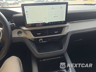 2025 Ford Explorer Active - zdjęcie 11 z 22 - miniatura