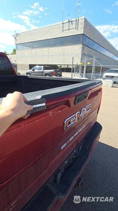 2024 GMC Sierra 1500 AT4 Crew Cab Medium Bed - zdjęcie 22 z 28 - miniatura