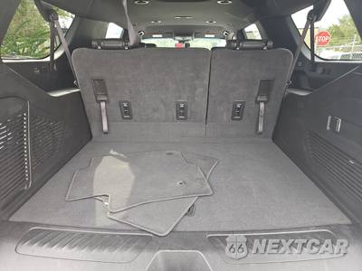2024 Chevrolet Suburban LT 1LT - zdjęcie 17 z 20 - miniatura