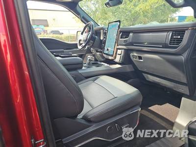 2023 Ford F-150 Lightning LARIAT Crew Cab Short Bed - zdjęcie 8 z 18 - miniatura