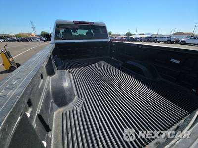 2025 Chevrolet Silverado 2500HD LT Crew Cab Long Bed 1LT - zdjęcie 16 z 32 - miniatura