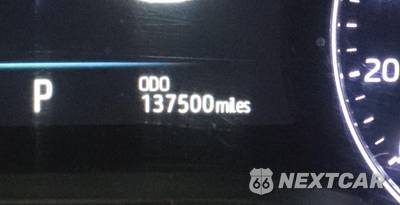 2022 Toyota Avalon Hybrid XSE Nightshade - zdjęcie 15 z 24 - miniatura
