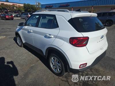 2020 Hyundai Venue SEL - zdjęcie 6 z 21 - miniatura