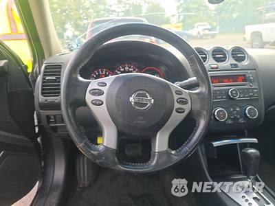 2009 Nissan Altima 2.5 SL Sedan - zdjęcie 10 z 34 - miniatura