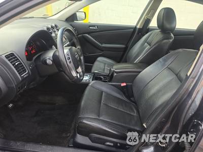 2009 Nissan Altima 2.5 SL Sedan - zdjęcie 7 z 34 - miniatura