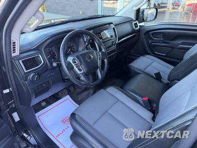 2017 Nissan TITAN S Crew Cab Short Bed - zdjęcie 9 z 25 - miniatura