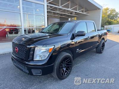 2017 Nissan TITAN S Crew Cab Short Bed - zdjęcie 1 z 25 - miniatura