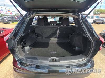 2022 Nissan Rogue Sport S - zdjęcie 8 z 9 - miniatura