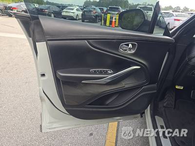 2023 Aston Martin DBX707 - zdjęcie 9 z 21 - miniatura