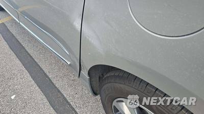 2022 Chrysler Pacifica Hybrid Limited 121.6" WB - zdjęcie 21 z 23 - miniatura
