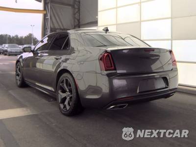 2023 Chrysler 300 Touring L - zdjęcie 6 z 19 - miniatura