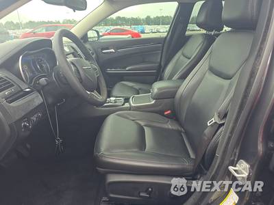 2023 Chrysler 300 Touring L - zdjęcie 7 z 19 - miniatura