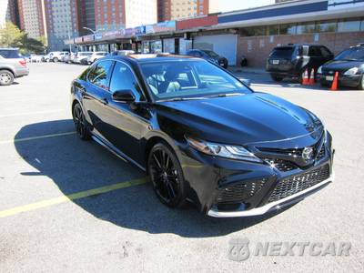 2024 Toyota Camry XSE - zdjęcie 3 z 36 - miniatura