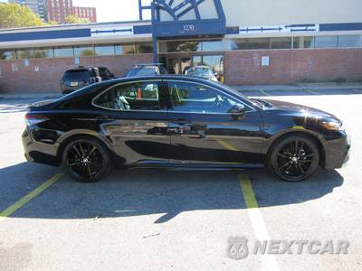 2024 Toyota Camry XSE - zdjęcie 4 z 36 - miniatura