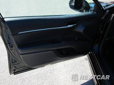 2024 Toyota Camry XSE - zdjęcie 9 z 36 - miniatura