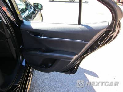 2024 Toyota Camry XSE - zdjęcie 16 z 36 - miniatura