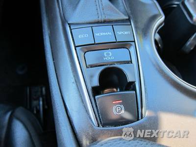 2024 Toyota Camry XSE - zdjęcie 26 z 36 - miniatura