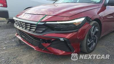 2025 Hyundai Elantra Hybrid SEL Sport - zdjęcie 19 z 23 - miniatura