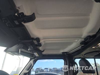 2021 Jeep Gladiator Mojave Crew Cab Medium Bed - zdjęcie 20 z 22 - miniatura
