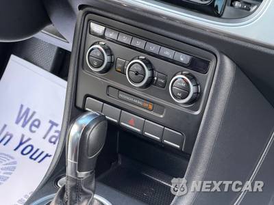 2014 Volkswagen Beetle TDI Hatchback w/Premium - zdjęcie 38 z 50 - miniatura