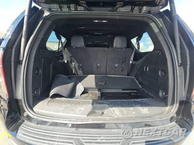 2022 Chevrolet Suburban LT 1LT - zdjęcie 17 z 21 - miniatura