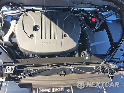 2026 Volvo XC60 B5 Plus - zdjęcie 22 z 32 - miniatura