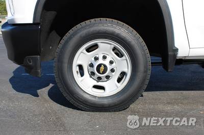 2023 Chevrolet Silverado 2500HD WT Crew Cab Long Bed 1WT - zdjęcie 32 z 58 - miniatura