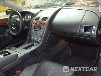 2008 Aston Martin DB9 - zdjęcie 14 z 33 - miniatura