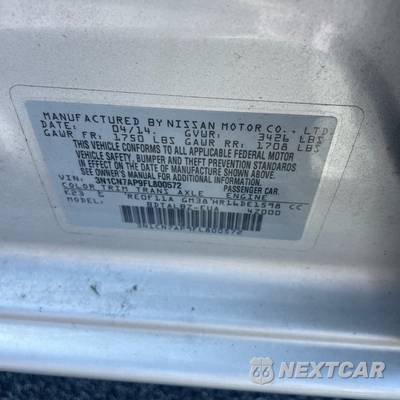 2015 Nissan Versa SV - zdjęcie 18 z 19 - miniatura