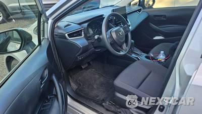 2024 Toyota Corolla LE Sedan - zdjęcie 5 z 15 - miniatura
