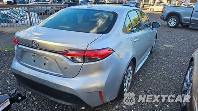 2024 Toyota Corolla LE Sedan - zdjęcie 3 z 15 - miniatura