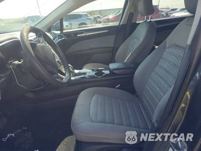2016 Ford Fusion S - zdjęcie 7 z 31 - miniatura