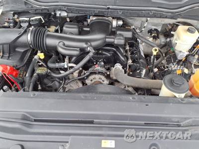 2017 Ford Super Duty F-550 Cab Chassis XL Regular Cab DRW - zdjęcie 25 z 28 - miniatura