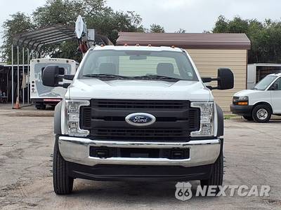 2017 Ford Super Duty F-550 Cab Chassis XL Regular Cab DRW - zdjęcie 8 z 28 - miniatura