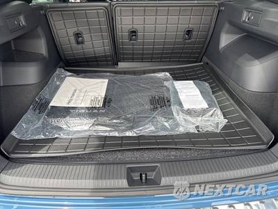 2026 Volkswagen Tiguan SE R-Line Black - zdjęcie 21 z 39 - miniatura