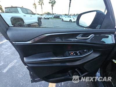 2023 Jeep Grand Cherokee L Altitude - zdjęcie 9 z 25 - miniatura