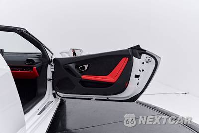 2024 Lamborghini Huracan EVO Convertible - zdjęcie 43 z 50 - miniatura